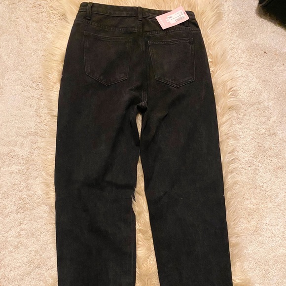 Black Straight Leg Split Detail jeans - Picture 4 of 4